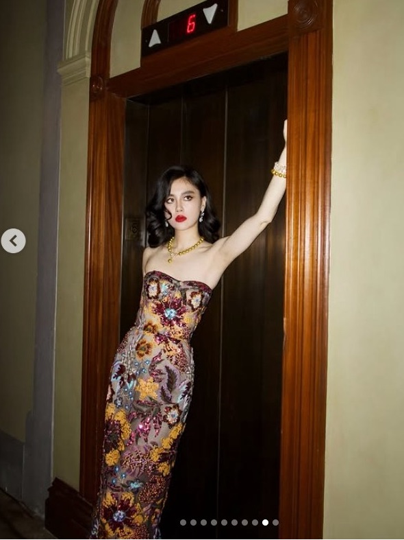 Bronx & Banco Dahlia Floral Multi Sequin Embellished Embroidered Strapless Gown